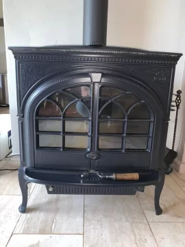 [Hearth.com] Jotul Firelight 12 versus Jotul F600..