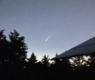 [Hearth.com] Comet spotting