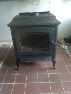 [Hearth.com] Can anyone identify this stove?