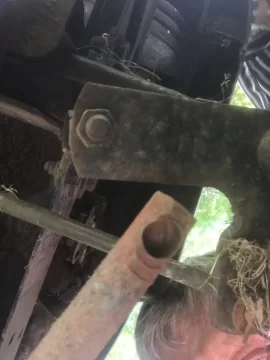 [Hearth.com] What is the best way to fix an LT-1000 tractor steering rod that popped off?