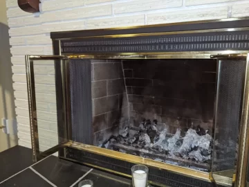 [Hearth.com] wood burning fireplace insert - does the brand matter? Also, dealer markup.