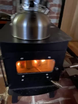 [Hearth.com] New Stove: leak smokes