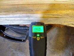The importance of seasoned wood - Dry vs Wet