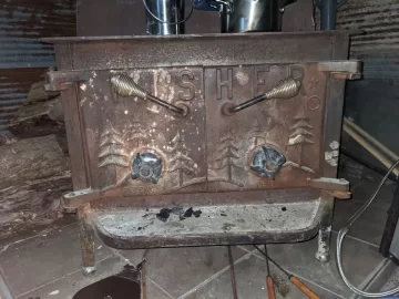 [Hearth.com] Fisher stove identification for fire screen