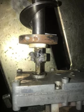 [Hearth.com] Removing a rusted stuck auger motor with gouged set screw from Napoleon NPS40 wood pellet stove!