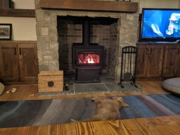 [Hearth.com] Your stove and your dog(s)