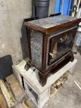 [Hearth.com] Can someone tell me anything about this  Hearthstone wood burning stove