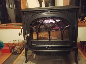 [Hearth.com] Anybody else have to leave your door open a bit to get a fire going?