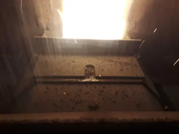 [Hearth.com] How to burn wood pellets in 2006 Auburn corn burner