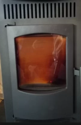 [Hearth.com] First Pellet Stove: Glass Covered Instantly