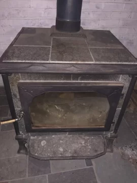 [Hearth.com] Help, stove ID?