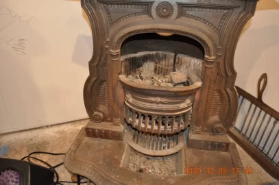 [Hearth.com] Help in identifying this - coal or wood; Stove or yard art!