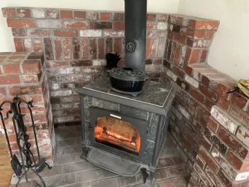 [Hearth.com] Run cold air return to behind wood stove