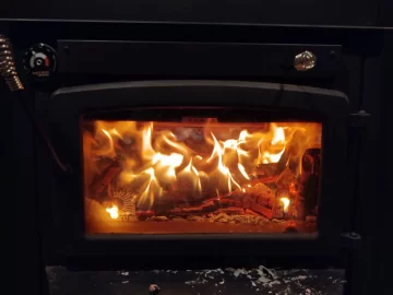 [Hearth.com] What Is In Your Stove Right Now?