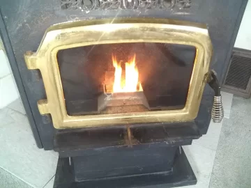 [Hearth.com] How to burn wood pellets in 2006 Auburn corn burner