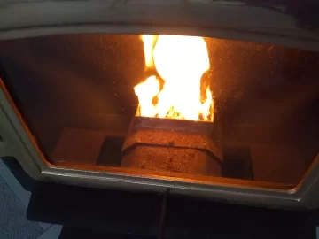 [Hearth.com] How to burn wood pellets in 2006 Auburn corn burner