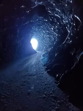 [Hearth.com] Re: Ice tunnel at Nelchina Glacier in Alaska