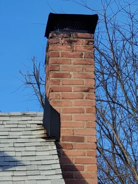 [Hearth.com] Possible chimney fire? Shingles burning.