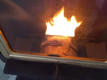 [Hearth.com] How to burn wood pellets in 2006 Auburn corn burner