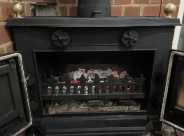 [Hearth.com] Please help me identify my stove :)