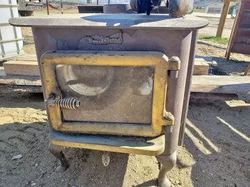 [Hearth.com] My Brass Flame Wood Stove