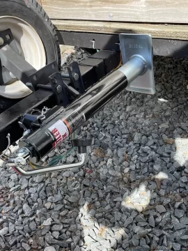 [Hearth.com] HF Heavy Duty Trailer Jack - Comes with Assembly Hardware - Instructions state “weld it on” ???