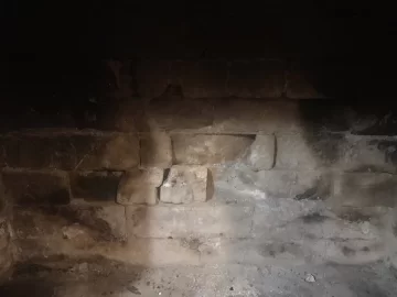 [Hearth.com] Replacing bricks, is the firebox a structural part of the fireplace?