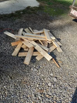 [Hearth.com] Economical wood shed with power poles