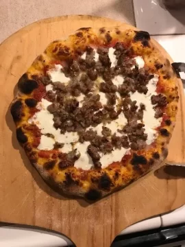 [Hearth.com] Homemade Pizza