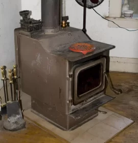 [Hearth.com] Rebuild old sheet steel stove?