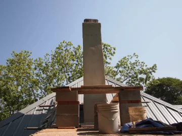 [Hearth.com] Stainless cover vs full chimney cap over masonry crown