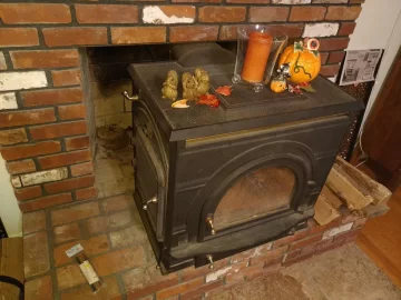 [Hearth.com] Stove ID help