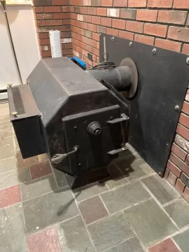 [Hearth.com] Anyone know what kind of Woodstove this is?