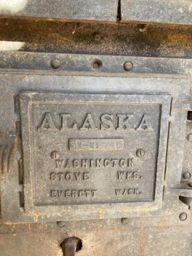 [Hearth.com] Antique Wood Cook Stove with Oven: Alaska 1-21 Washington Wks. Everett Wash.