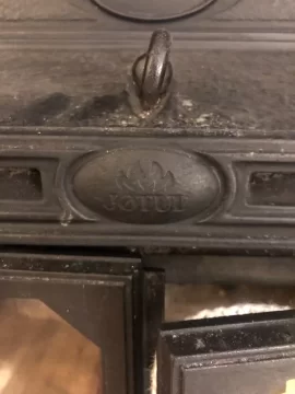 [Hearth.com] Help! Identify old Jotul?