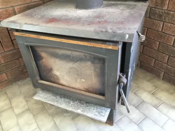 [Hearth.com] Know Who Made this Wood Stove?