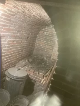 [Hearth.com] Cool old Brick Oven - get it working again