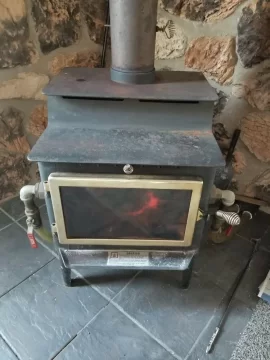 [Hearth.com] Wood stove ID.  1980-81 Stovework knobs?