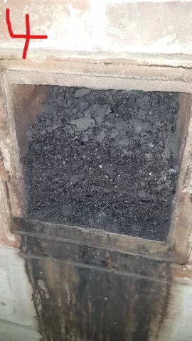 [Hearth.com] Creosote build up at bottom of flue - upper part seems ok?