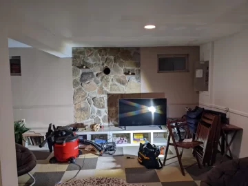 [Hearth.com] Basement installation: existing stovepipe with 90°  to chimney