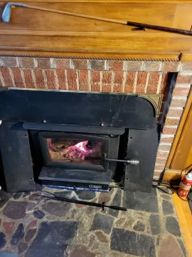 [Hearth.com] What Is In Your Stove Right Now?