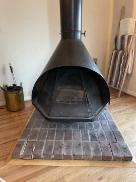 [Hearth.com] looking for info on this vintage wood burning fireplace!