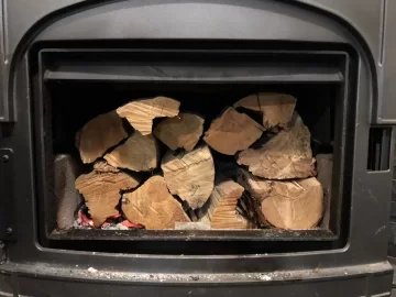 [Hearth.com] What Is In Your Stove Right Now?