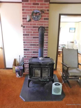 [Hearth.com] RE: Another "What make and model is this stove" post