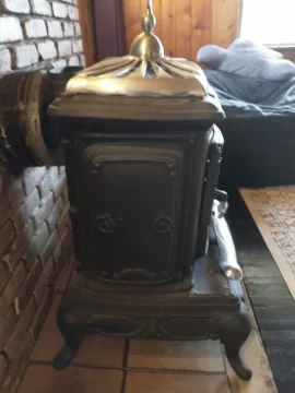 [Hearth.com] Help determining value of Old Cast Iron Wood Stove with "PIO JC" engraved on inside of front door