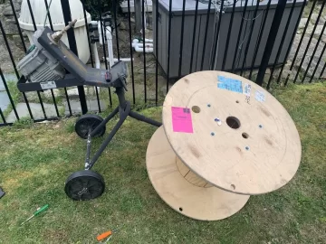 [Hearth.com] Making motorized hose reel out of cement mixer and wooden cable spool.