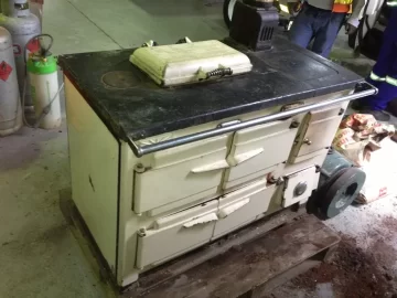 [Hearth.com] ESSE Range Cooker, can anyone identify, info, help?