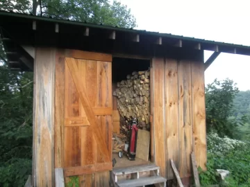 [Hearth.com] Wood shed build