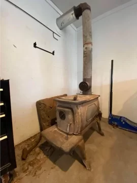 [Hearth.com] Fabulous wood heat installation idea