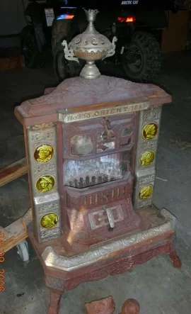 [Hearth.com] Wood stove from 1887 that I sold on ebay a while back, pretty cool looking.